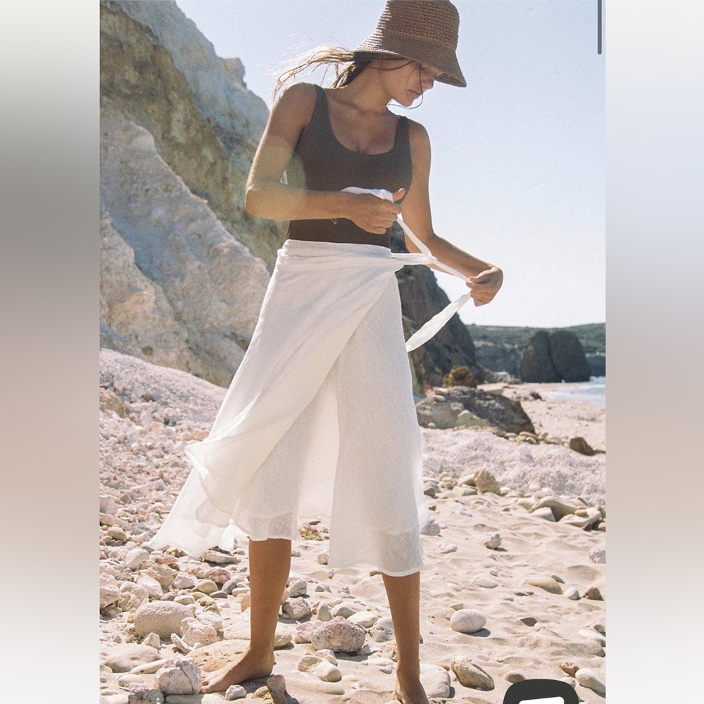 NWT vitamin lana linen wrapped skirt white size S